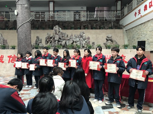 怀化市五溪高级中学有限公司,怀化全日制高中,怀化全封闭寄宿,怀化全日制特色普通高中